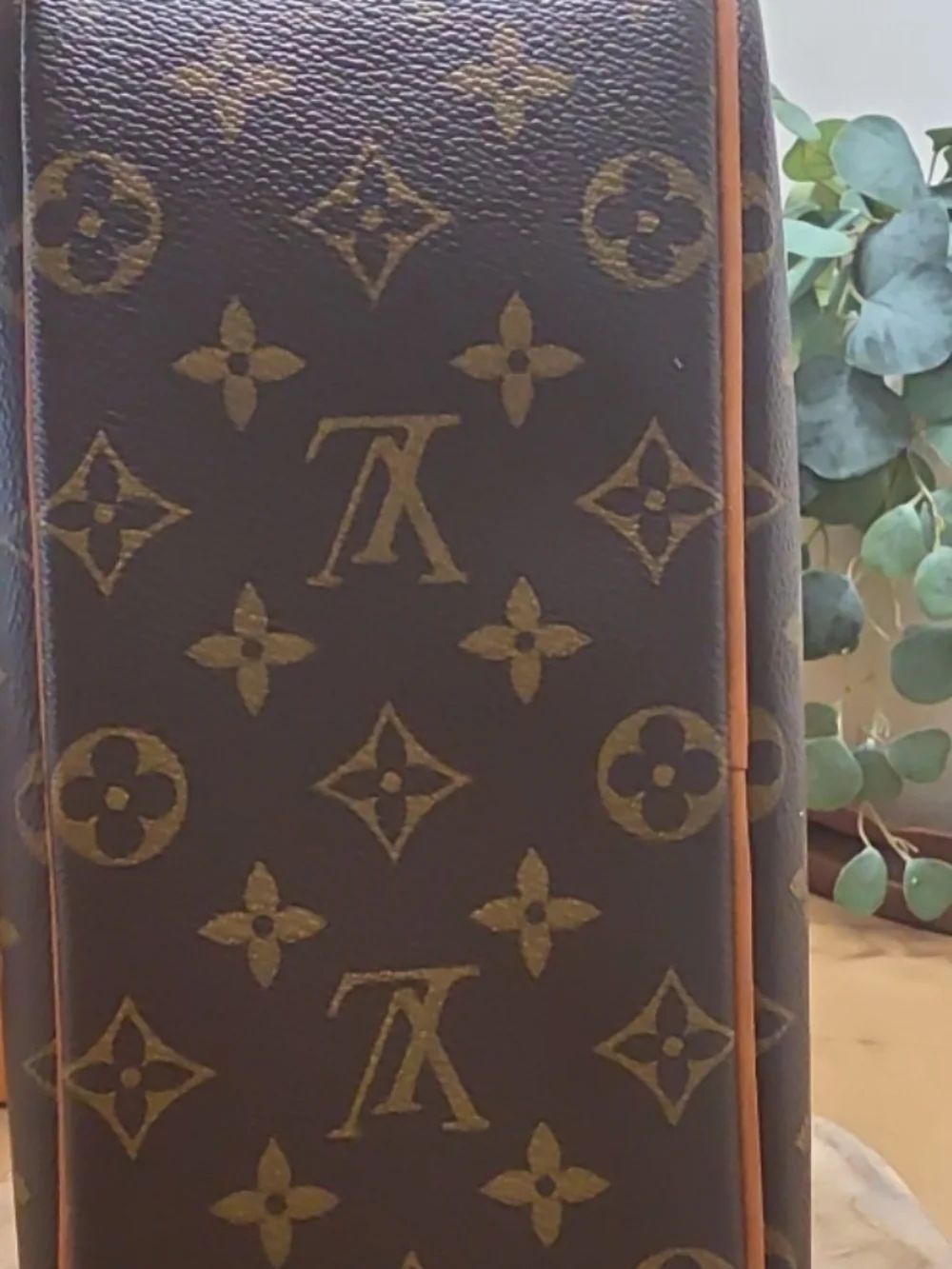 Louis Vuitton Monogram Top-Handle Bag in Brown & Vachetta - Picture 4 of 6